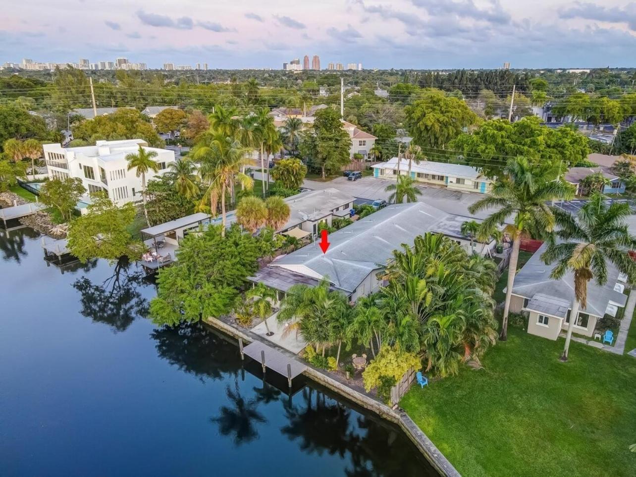 Appartement Waterfront Private Patio Pool *